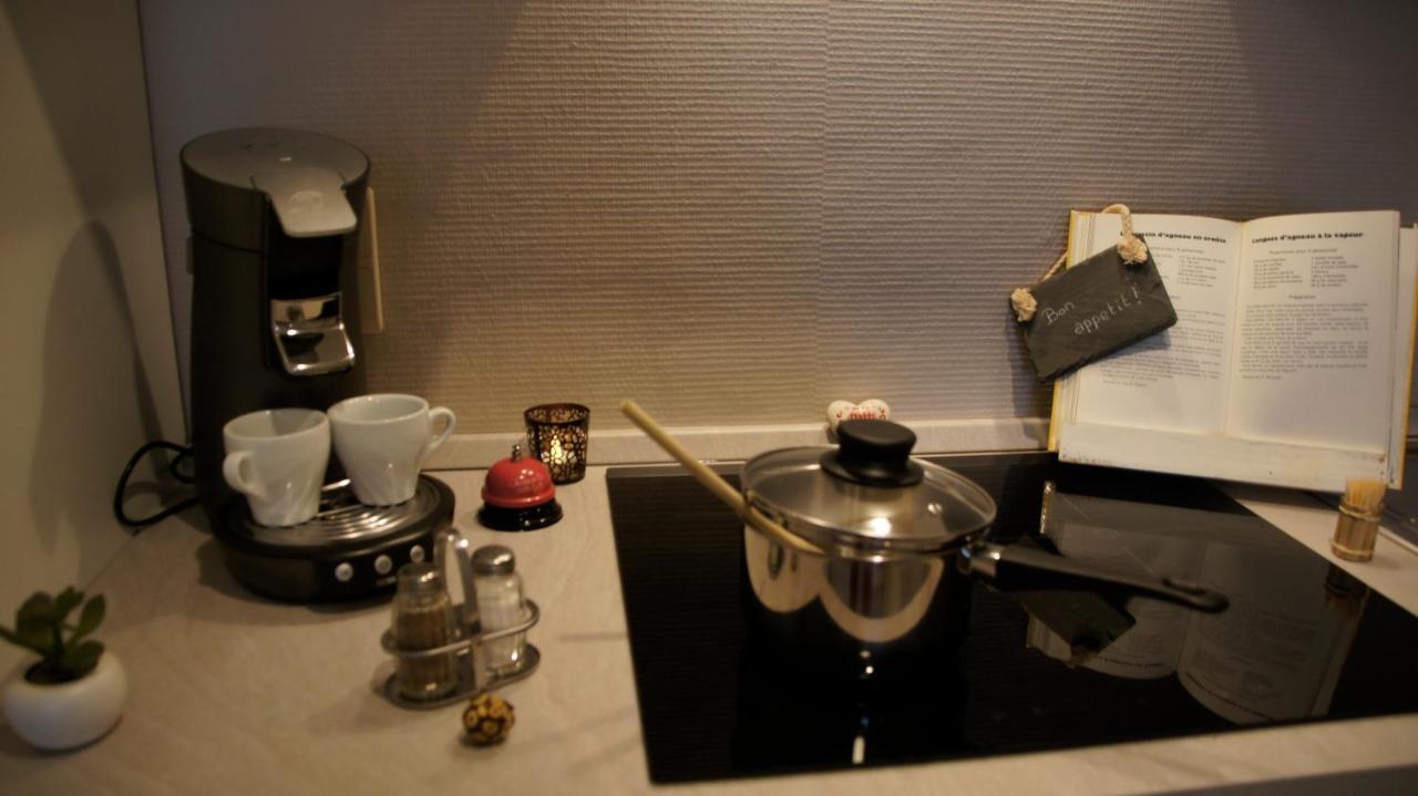 Les Petits Nids De Nina 1 Aparthotel Fosses-La-Ville Екстериор снимка